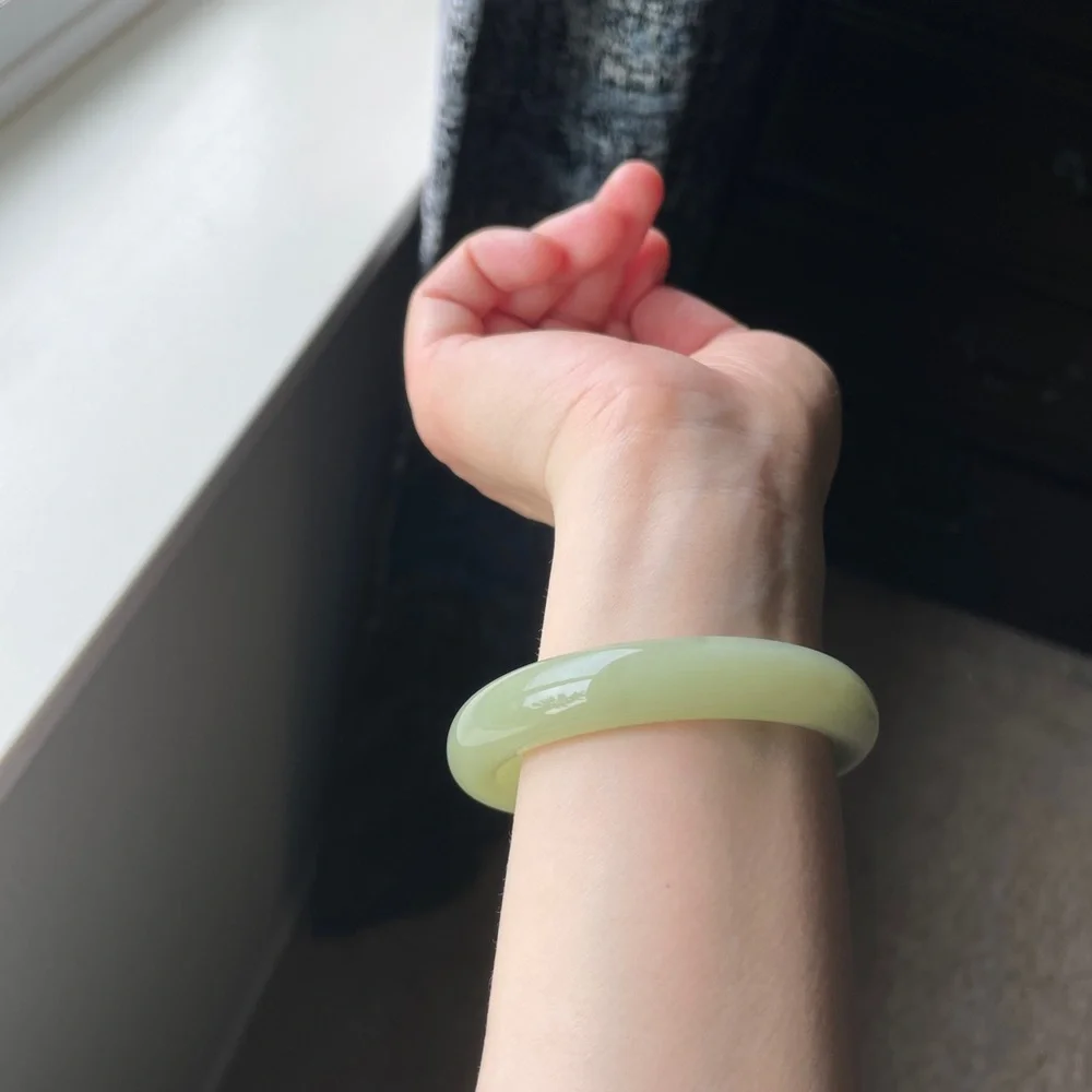 Natural Hetian Yellow Jade Bangle – With Water Lines | No Cracks | Certified